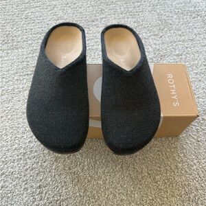 Rothy's Black Casual Clog